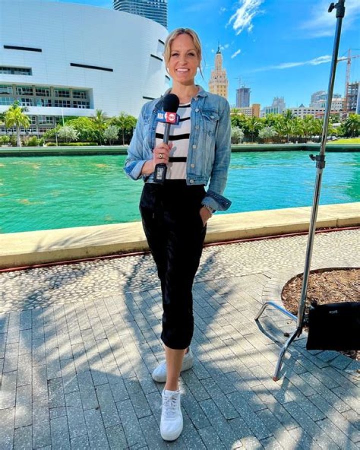 Is Rebecca Haarlow Pregnant 2022 And Is She Wally Szczerbiak’s Wife? Husband And Family Of The Sportscaster