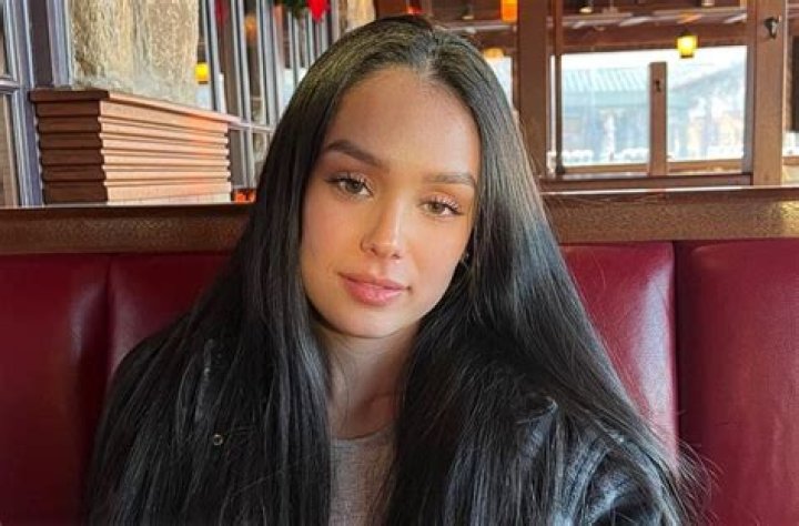 Olivia Popham Age, Birthday, Wikipedia, Who, Nationality, Biography